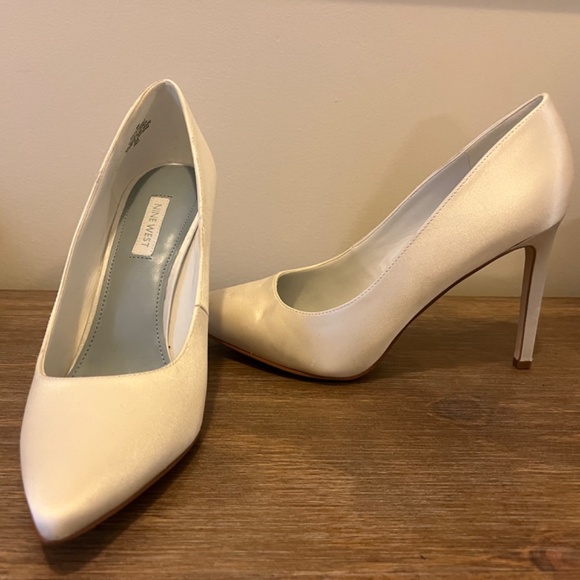 COPY - Nine West White Heels, Size 8 - Picture 2 of 5